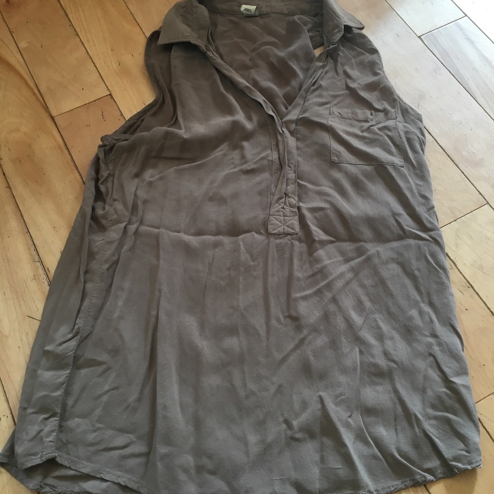 Business casual tank top